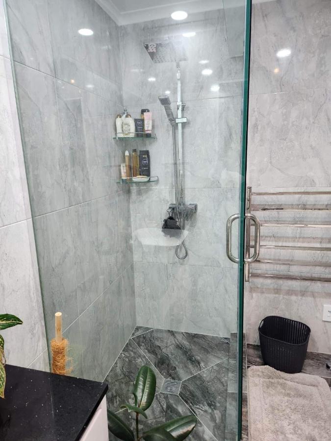 Bed & Breakfast @ Unsworth Heights Albany أوكلاند المظهر الخارجي الصورة